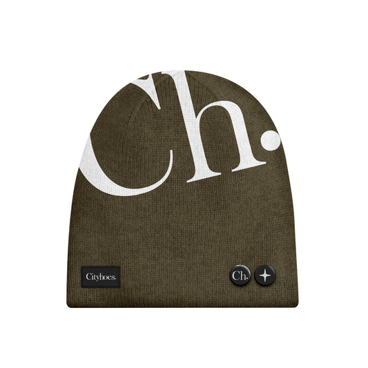 Hand-knitted Beanie in olive